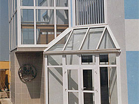 Reference plastová okna - komerční stavby